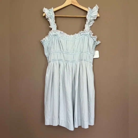 {Altar'd State} Ashley Light Denim Romper - Womens Large - NWT - Picture 2 of 12